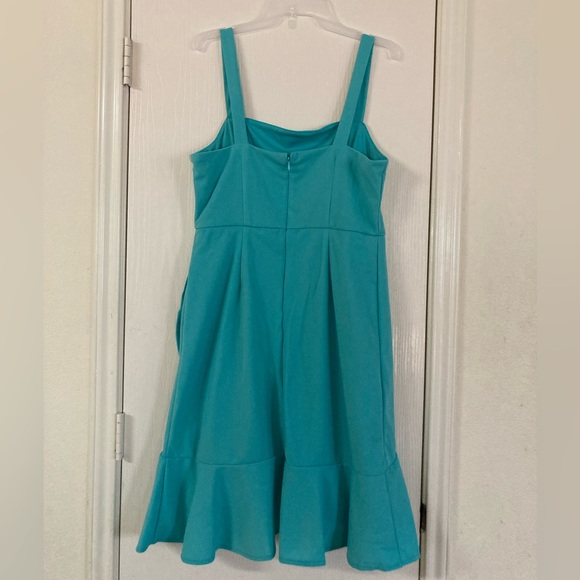 BCBG Paris' Ruffle Skirt Dress Medium - Picture 3 of 7